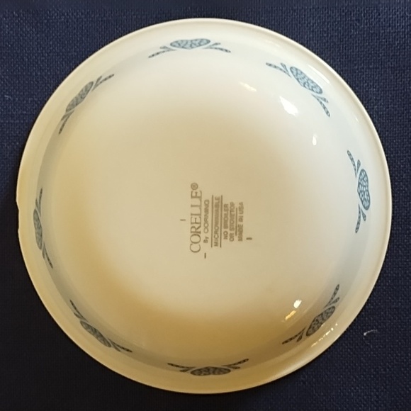 CORELLE INDIGO BLUE LUNCH PLATE & SMALL CORELLE BLUE HEART BOWL - Picture 4 of 6